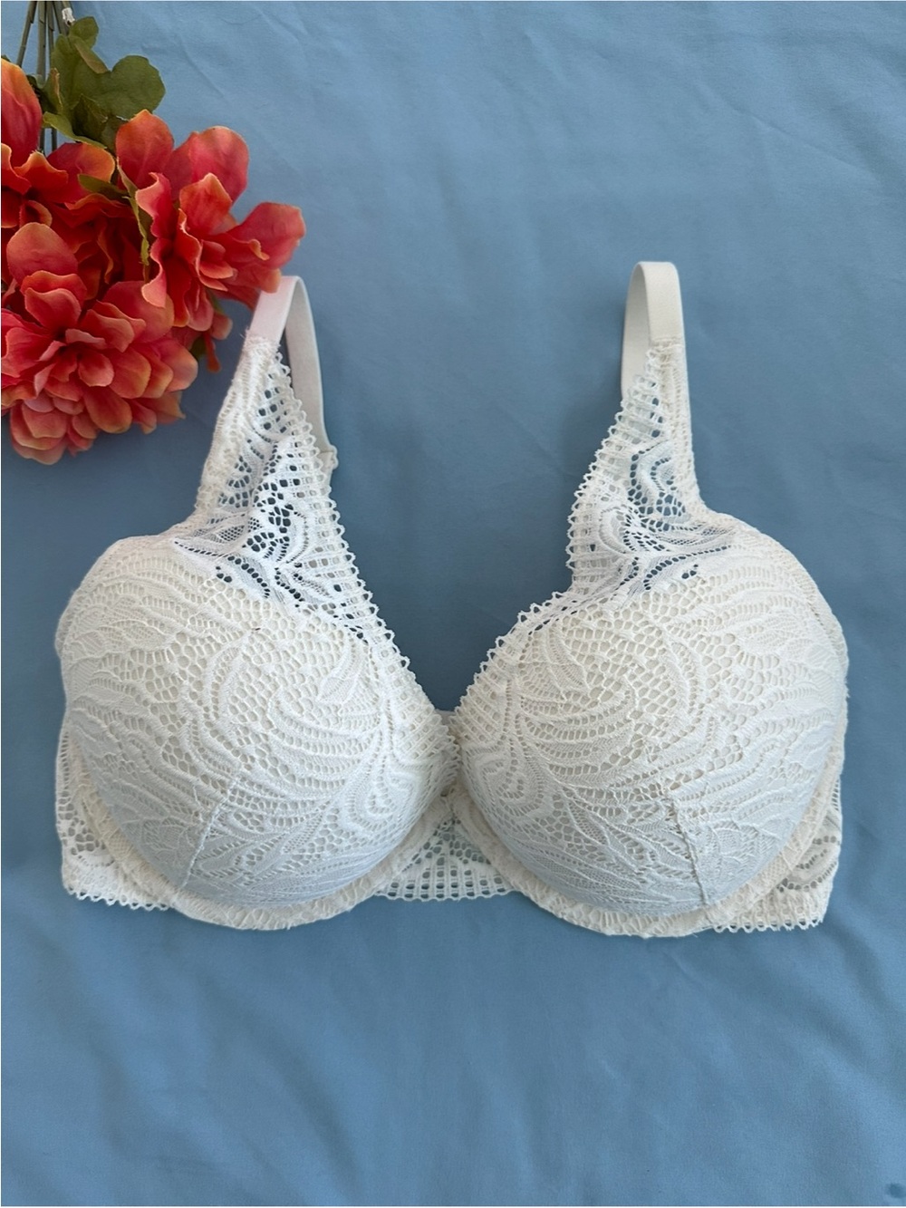 AUDEN NWOT Women’s Padded Lace  Contour T-Shirt Bra - Ivory